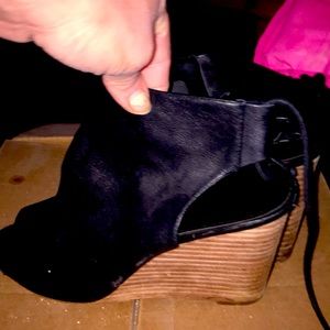 Aldo wedge heel leather with tie in back size 7.5